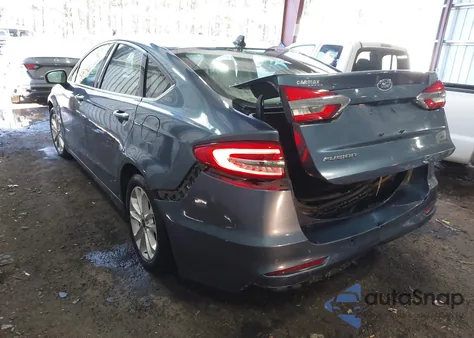 2019 Ford Fusion Hybrid Se z USA, uszkodzony, nr VIN 3FA6P0LUXKR192590